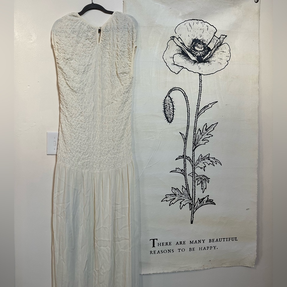 Vintage R.J. Collection by Chelsea Rousseau Long Ruched Gown, Ivory, Size 6 - Picture 6 of 10